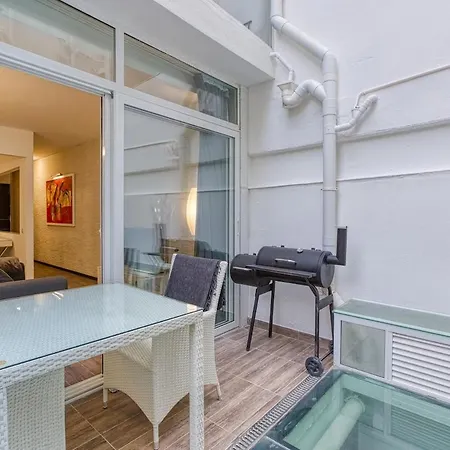 Stylish 1bedroom In The Heart Of St Julians 102 *