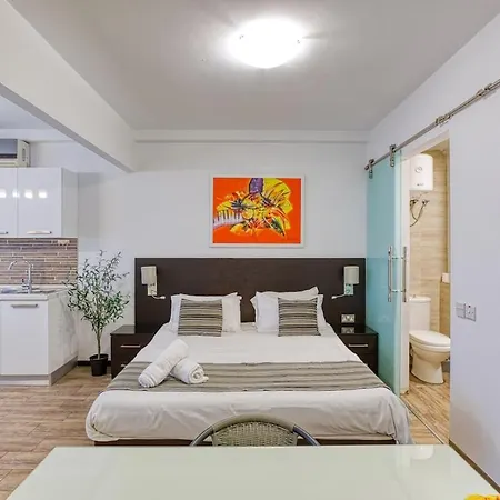 Apartment Stylish 1bedroom In The Heart Of St Julians 102